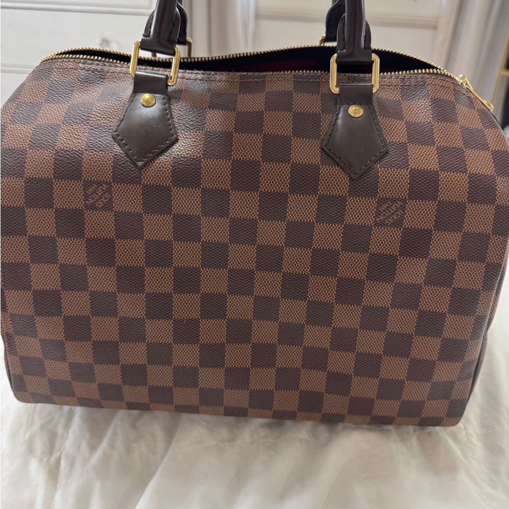 Louis Vuitton Speedy